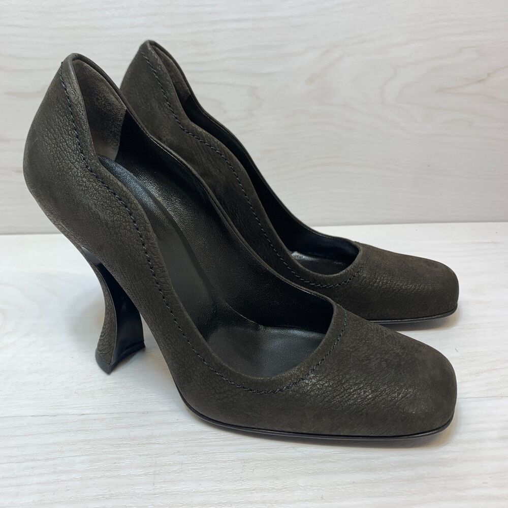Vintage Prada Heel Pumps Womens Size 7.5 Brown Sculptured Curves Leather Slip On